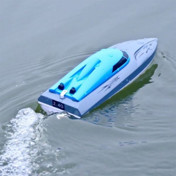 806 2.4G RC Boat 20KM/h Waterproof Toy High Speed RC Boat Racing Boat