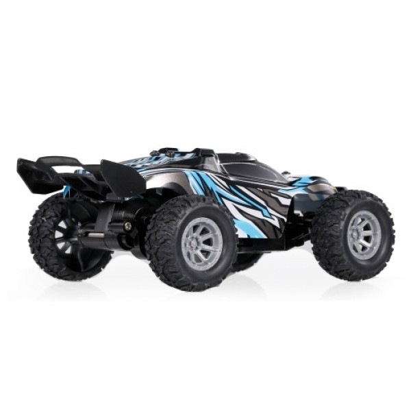 S638 2.4GHz 1:32 RC Car With LED Light 20KM/H High Speed Racing Car