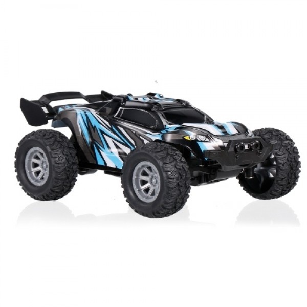 S638 2.4GHz 1:32 RC Car With LED Light 20KM/H High Speed Racing Car