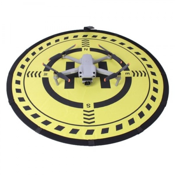 70cm/27.5inch RC Drone Landing Pad with LED Light Drone Parking Apron Waterproof Fast Fold 2-sides Available Compatible with DJI